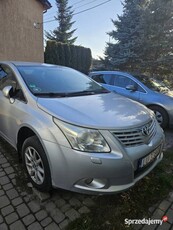 Toyota avensis 2010 1.8