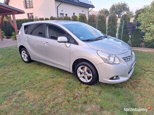 TOYOTA VERSO 1.8 benzyna bez wkładu finansowego.