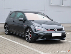 VW Golf GTI Clubsport