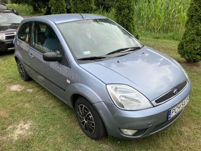 Używane Ford Fiesta - 6 000 PLN, 130 001 km, 2005