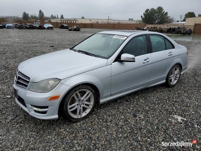 2014 MERCEDES-BENZ C 250