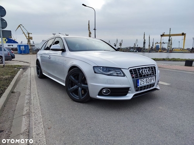 Audi S4 Avant S tronic