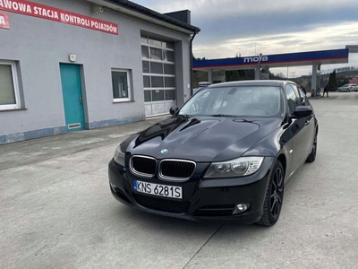 BMW Seria 3 E90-91-92-93 Limuzyna E90 318i 143KM 2009