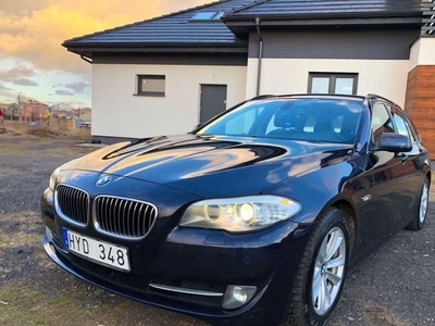 BMW Seria 5 F10-F11 Touring 520d 184KM 2011