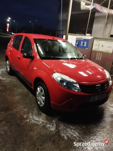 Dacia Sandero 1.2 benzyna 2010 r 137 tys km klimatyzacja