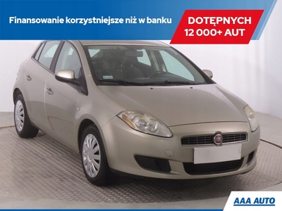 Fiat Bravo II Hatchback 5d 1.4 i 16V MPI 90KM 2009