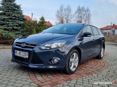 FORD FOCUS TITANIUM 2.0 DIESEL 140 KM ASYSTENT PARKOWANIA NAVI KLIMA!