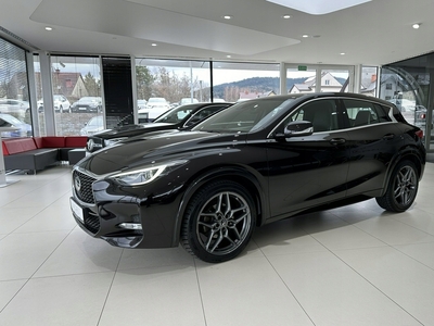 Infiniti Q30 1.6T 156KM 2017