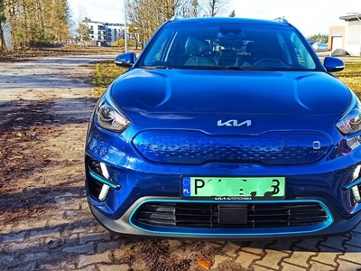 KIA e-NIRO 64kWh 204KM Bogata Wersja Piękny Kolor Nowe Logo