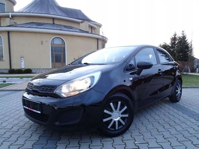 Kia Rio III Hatchback 3d 1.4 DOHC CVVT 109KM 2011