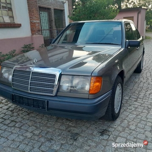 Mercedes 124 1998 rok 4x4 3,0 benzyna Oldtimer