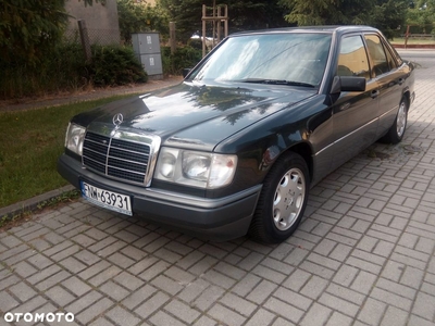 Mercedes-Benz Klasa E 200T