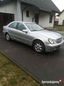 Mercedes- Benz W203 2001r. 2.0 LPG