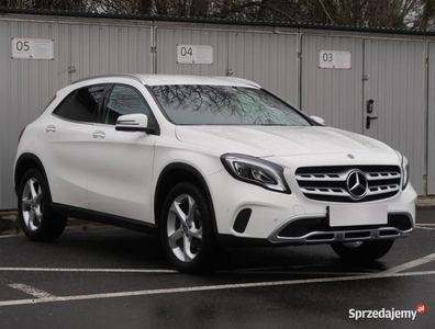 Mercedes GLA GLA 200