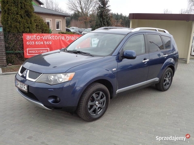 Mitsubishi Outlander 2.2 DI-D Intense + 7 Osobowy 4x4