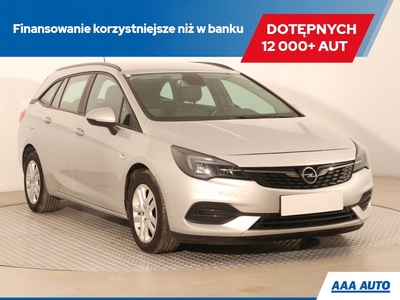 Opel Astra K Sportstourer Facelifting 1.5 Diesel 122KM 2020