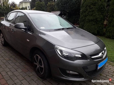 OPEL Astra NOTCHBACK J Benzyna+LPG