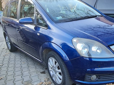 Opel Zafira 1.8 140KM LPG 2007r. bluetooth, Czujniki