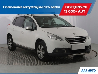 Peugeot 2008 I SUV 1.2 PureTech 110KM 2015