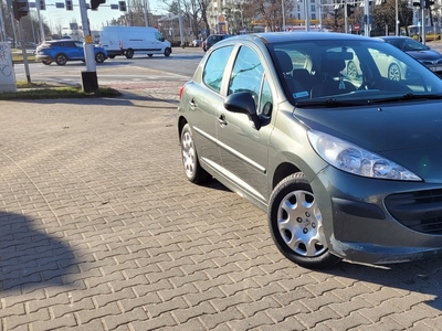 Peugeot 207 Hatchback 5d 1.4 HDi 68KM 2008