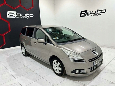 Peugeot 5008 I 2012