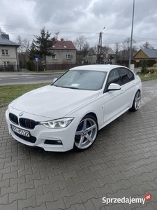 Piękne BMW 320 f30