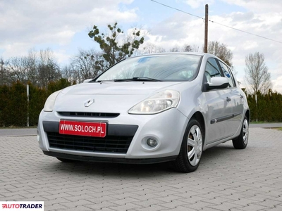 Renault Clio 1.1 benzyna 75 KM 2010r. (Goczałkowice-Zdrój)