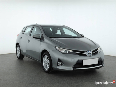 Toyota Auris Hybrid