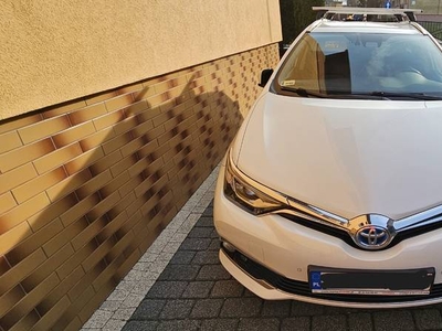 Toyota Auris TS-HSD WG 1,8 VVT Prestige Navi
