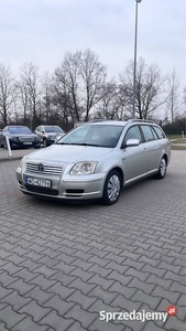 Toyota Avensis 2.0 d4d 116 km Kombi