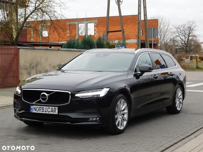 Volvo V90 D3 Momentum Pro