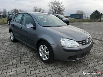 VW GOLF V 1,6 MPi EZ.02/2005