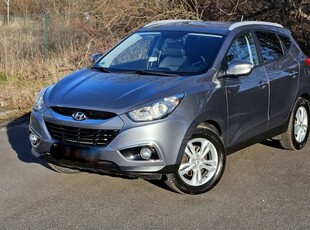 Hyundai ix35 2.0 Diesel - 4X4 - Pół skóry, Klimatronik , Nawigacja ,Kamera