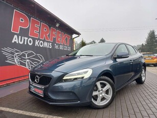 Volvo V40 II