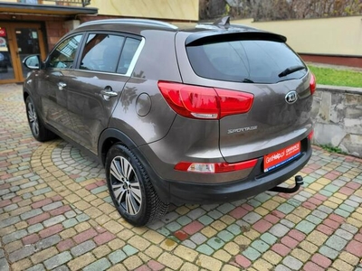 Kia Sportage AWD 2,0 Automat, Panorama, Kamera, Navi