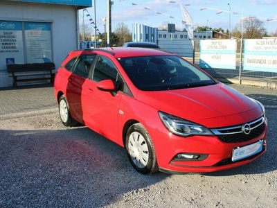 Opel Astra 1.6CDTI EnJoy F-vat Krajowa asystent pasa