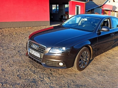 Audi a4 b8 2.0TDI sedan