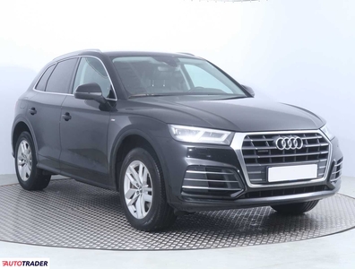 Audi Q5 2.0 187 KM 2017r. (Piaseczno)