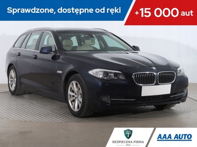 BMW Seria 5 F10-F11 Touring 520d 184KM 2011