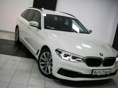 BMW Seria 5 G30-G31 Touring 530i 252KM 2018