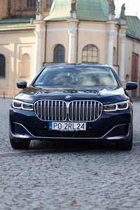 BMW Seria 7 G11-G12 Sedan L Facelifting 3.0 745e 394KM 2019