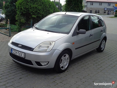 Ford Fiesta 1.4 klimatyzacja