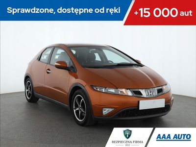 Honda Civic VIII Hatchback 5d 1.4 i 83KM 2008