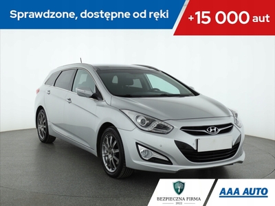 Hyundai i40 Kombi 1.7 CRDi HIGH 136KM 2011