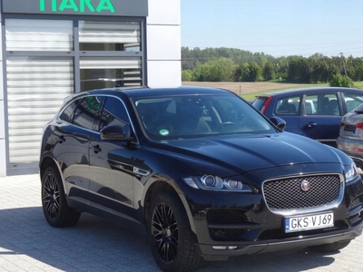 Jaguar F-Pace SUV 3.0 TDV6 300KM 2016