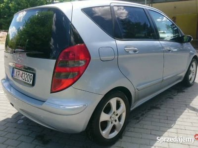 Mercedes A150 automat avantgarde 5 drzwiowy