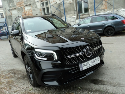 Mercedes GLB