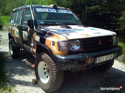 Mitshubishi Pajero 3.5 V6 4x4 offroad klatka kubełki rajdówka zmota blokada