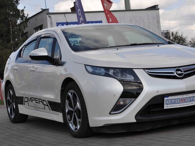 Opel Ampera 2012