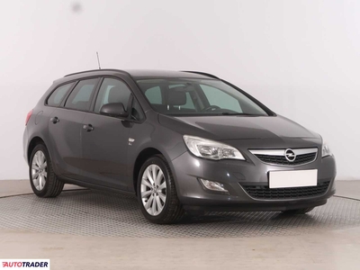 Opel Astra 1.4 138 KM 2012r. (Piaseczno)